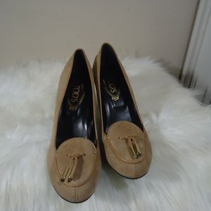 Tod's Tan Suede Pumps Like New!! (9)